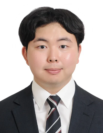 Chan Yeong Moon 사진